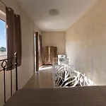 4 Bedroom With Private Pool Għarb