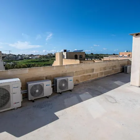 4 Bedroom With Private Pool